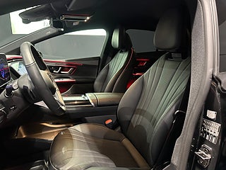 Sedan Mercedes-Benz EQE 9 av 12