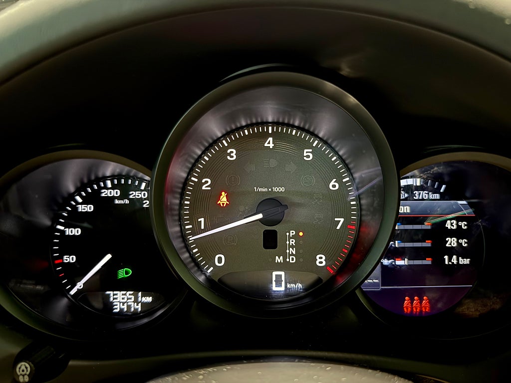 Porsche Macan S PDK 380hk Sport Chrono Glastak Värmare Läder Drag - bild 24