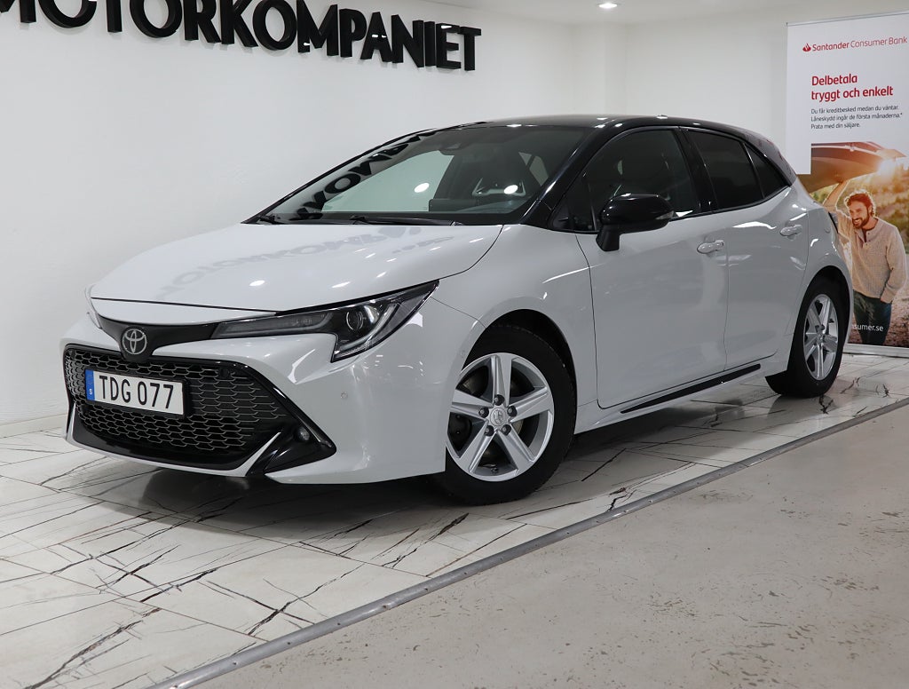 Toyota Corolla Hybrid e-CVT GR Sport Teknikpaketet M&K Värmare Drag