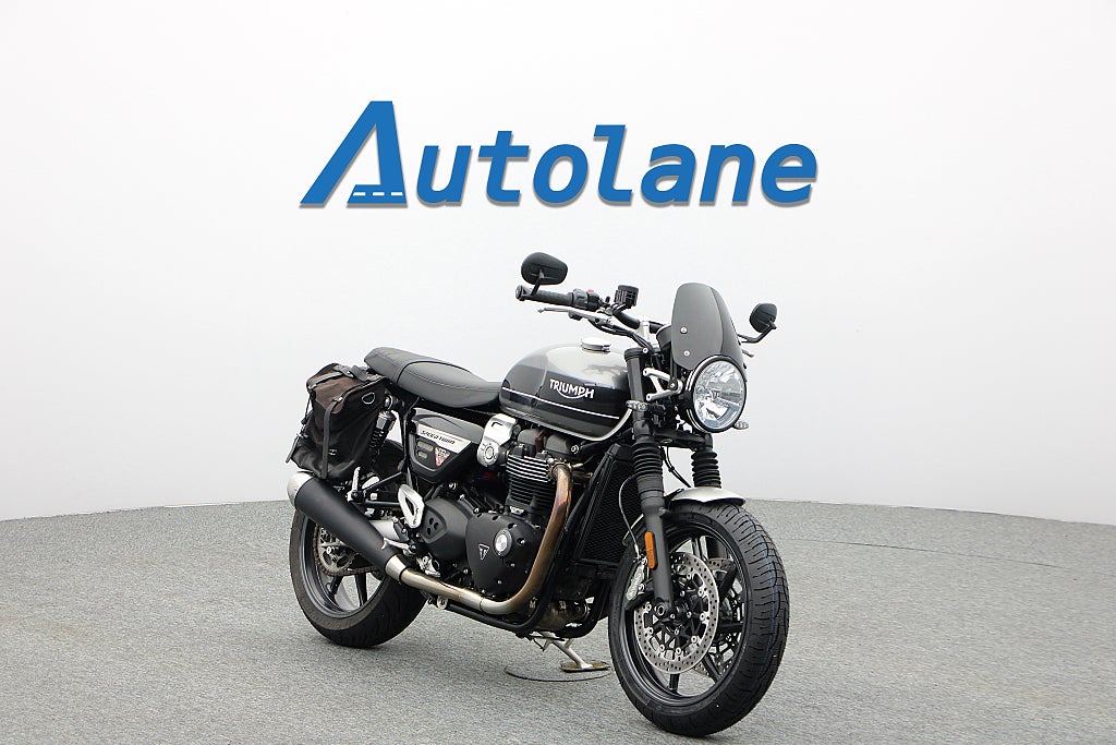 Triumph Speed Twin* Nytt framdäck Nyservad*