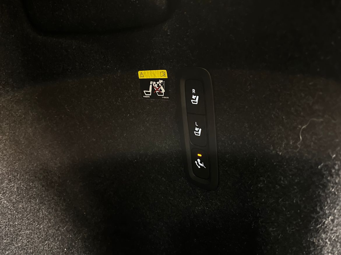 Volvo XC40 D4 AWD Momentum Intro E 2018, bild 7/10