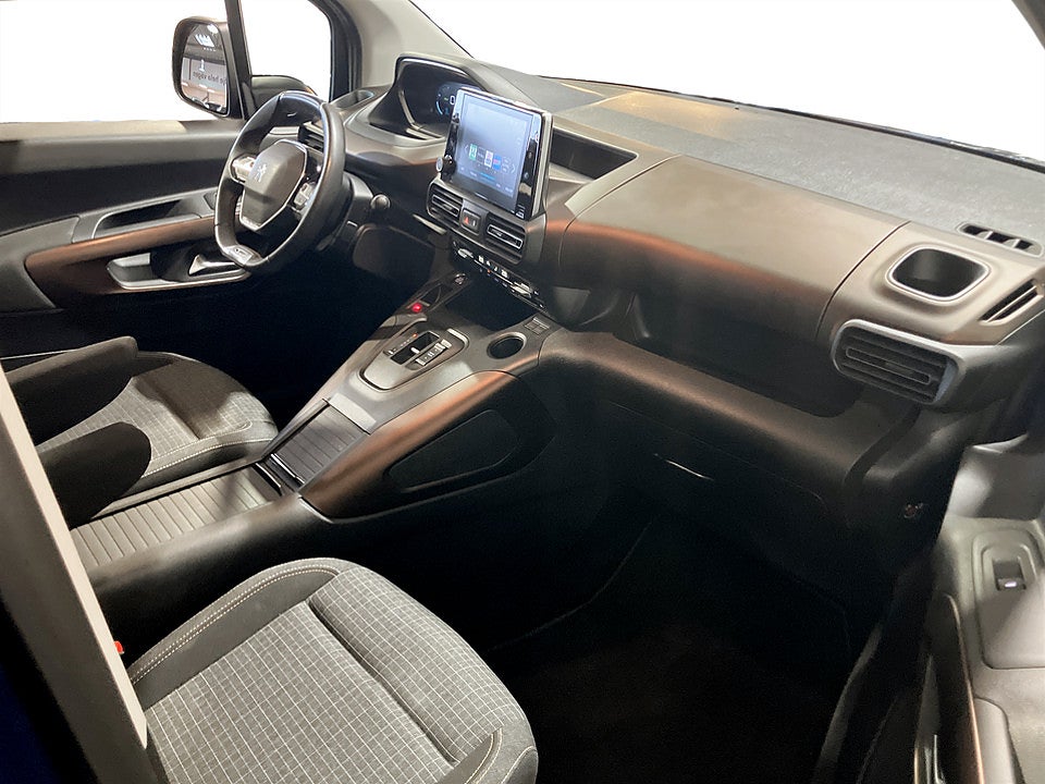 Bild på Peugeot Rifter GT 50kWh 136hk Aut L1 KAMPANJRÄNTA 3,99%