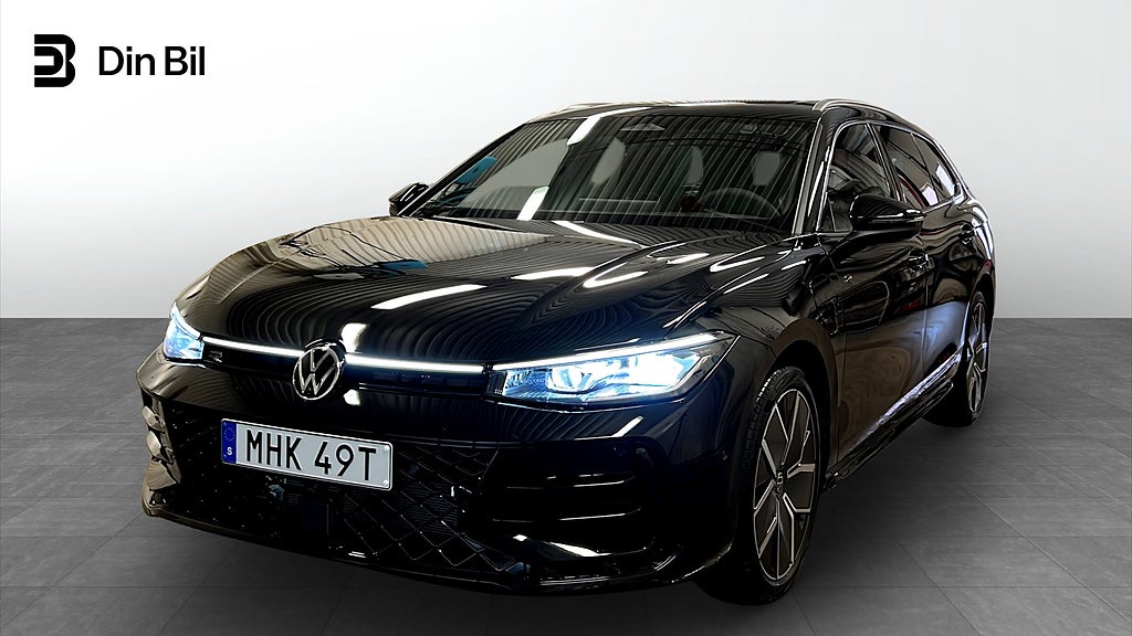 Volkswagen Passat eHybrid R-Line SWE ED. *P-LEASING* 5495kr/mån Drag Pano