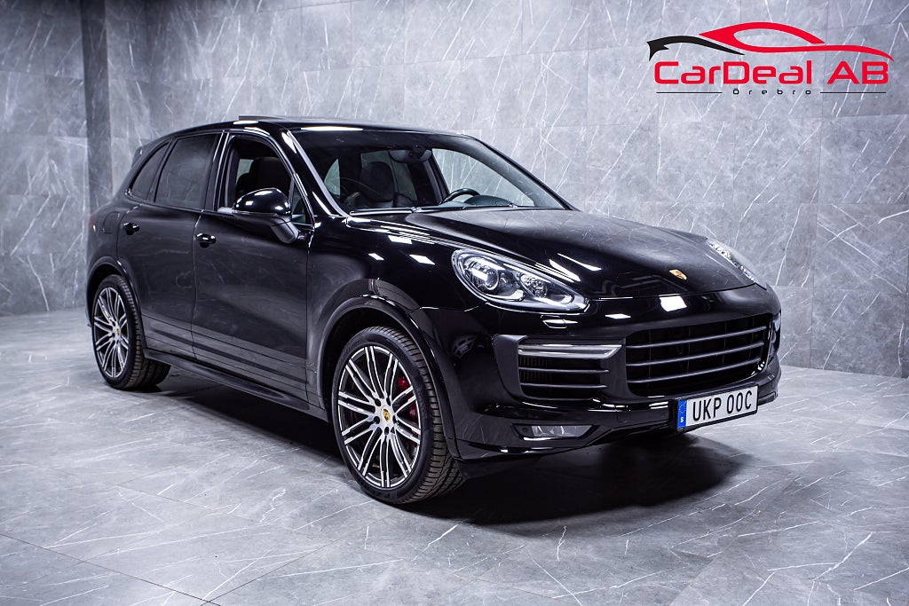 Porsche Cayenne GTS TipTronic S 441hk Pano 21" BOSE Sportavgas. Kamera