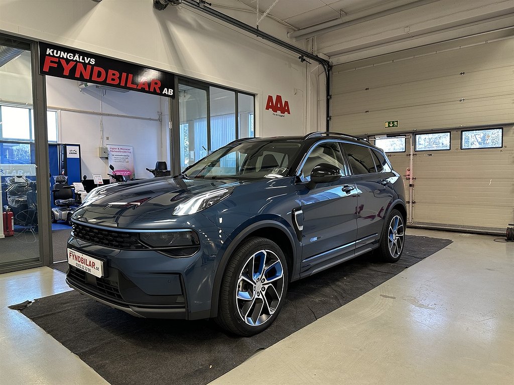 Lynk & Co 01 PHEV DCT, Pano Nav B-kam 261hk