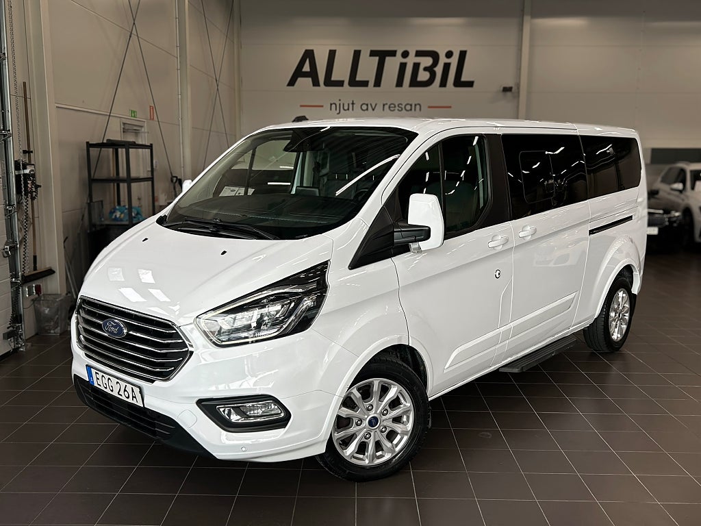 Ford Tourneo Custom 320 2.0 EcoBlue AUT Kamera/Värmare/Carplay