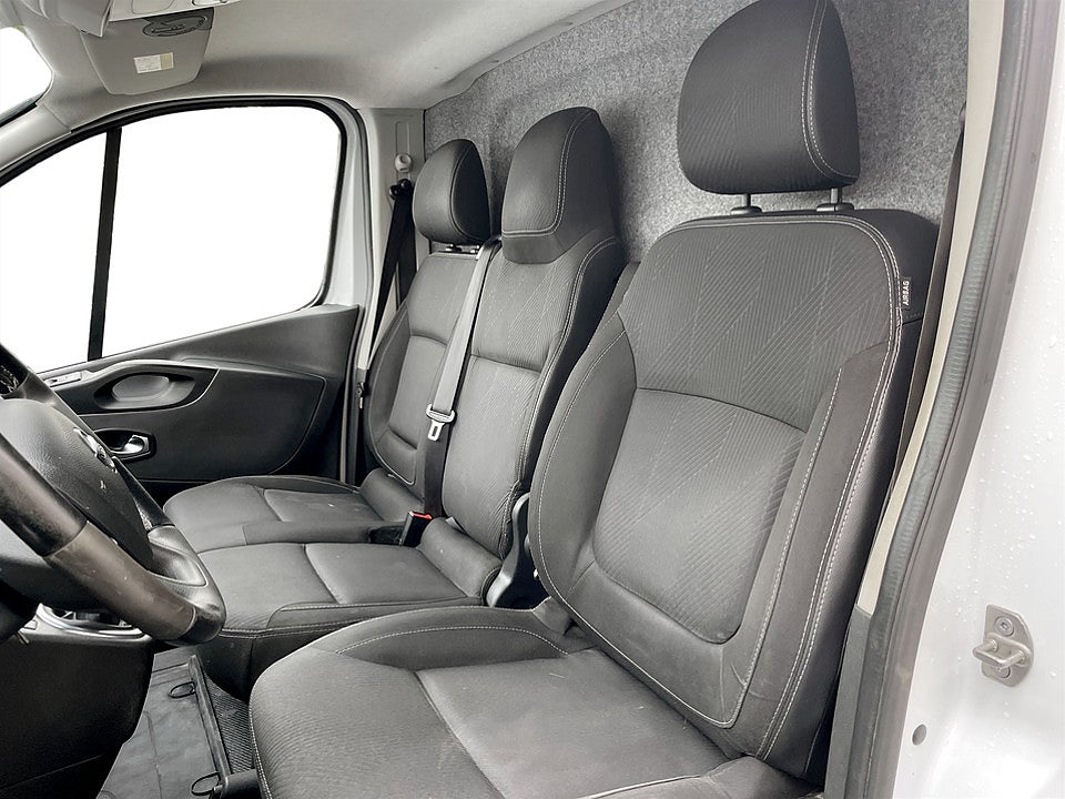 Bild på Nissan NV300 2.9t 2.0 dCi 170hk Aut DRAG B-KAMERA 