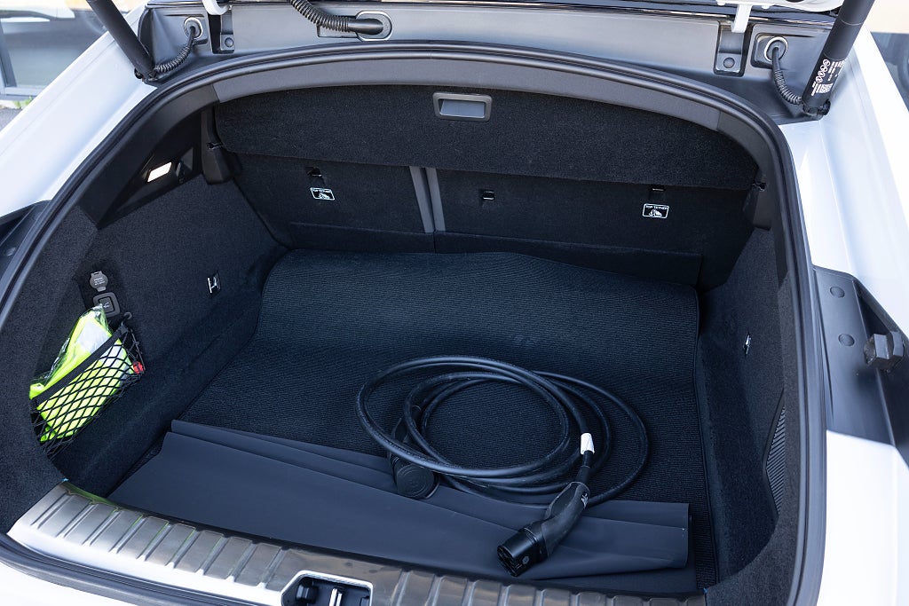Polestar 4 Long Range Single motor Business Ed Pilot Package Plus