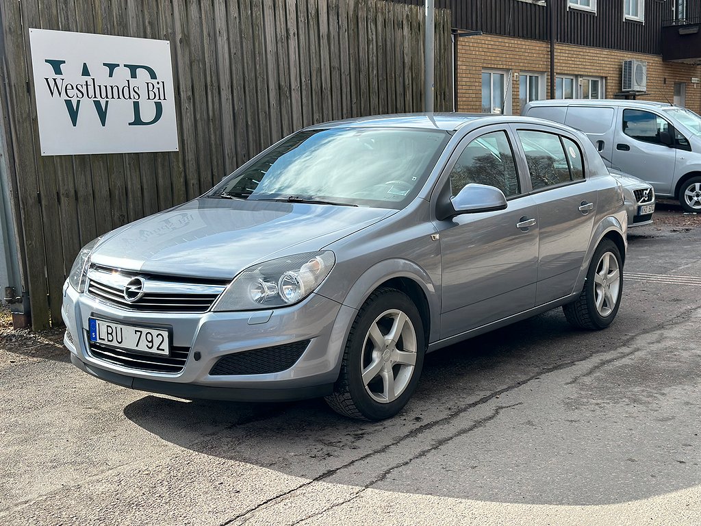 Opel Astra 1.6 Euro 5 | Drag | Fullserv | SoV-Hjul | M-Värm