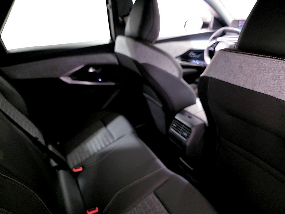 Bild på Peugeot 3008 Allure Hybrid 136hk - KAMPANJ! PRIVATLEASA FRÅN 24 MÅN