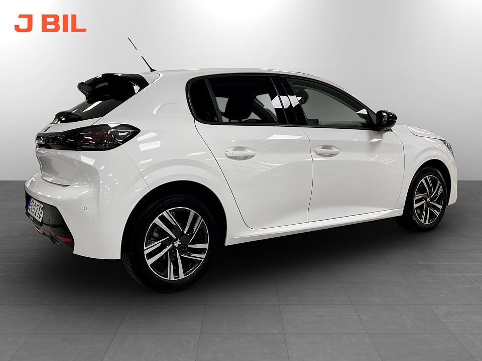Bild på Peugeot 208 Allure 1.2 PT 100hk Aut B-KAMERA CARPLAY