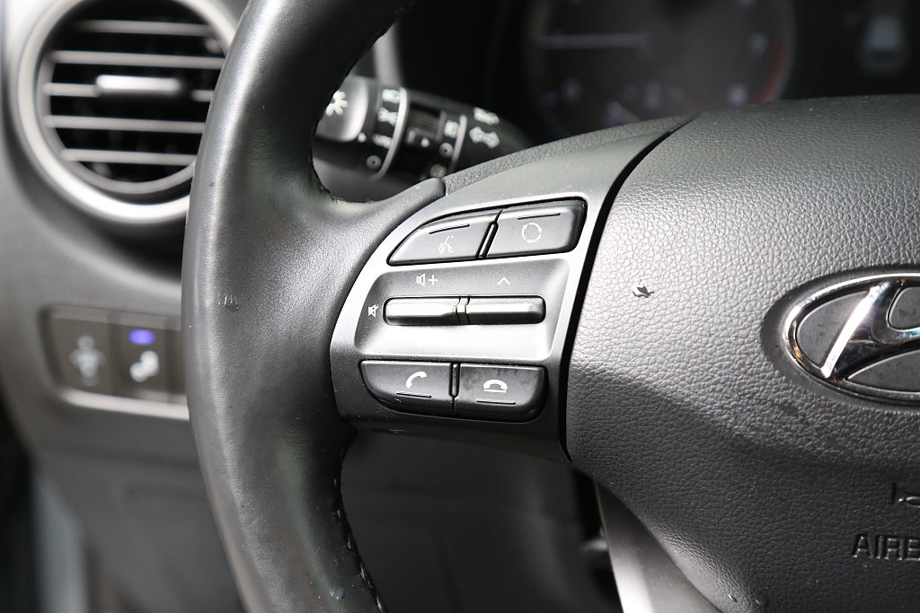 Hyundai Kona 1,6 T-GDI 177hk Premium AWD Aut HuD KRELL Motorvärmare