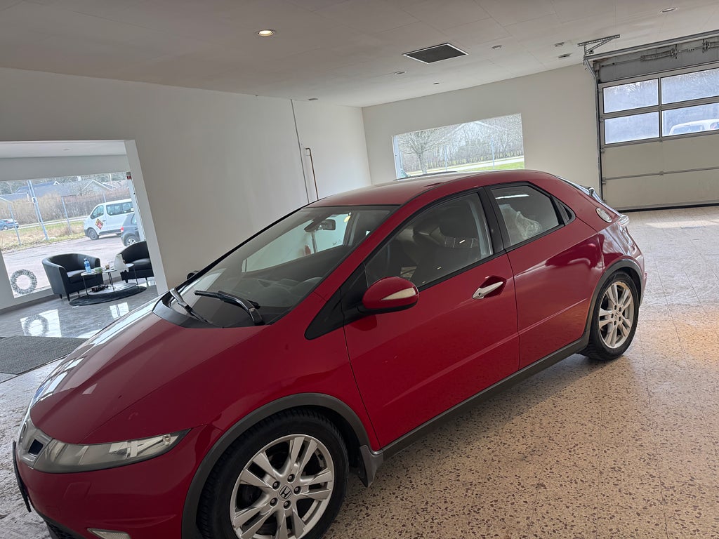 Honda Civic  1.8 i-VTEC Sport välvårdad 