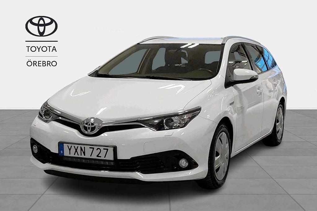 Toyota Auris Touring Sports Hybrid Active Mv V-hjul