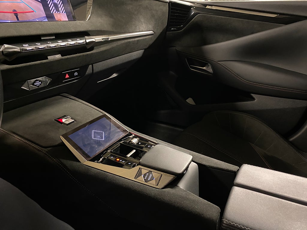 Bild på DS 4 E-Tense P.Line+ 225hk