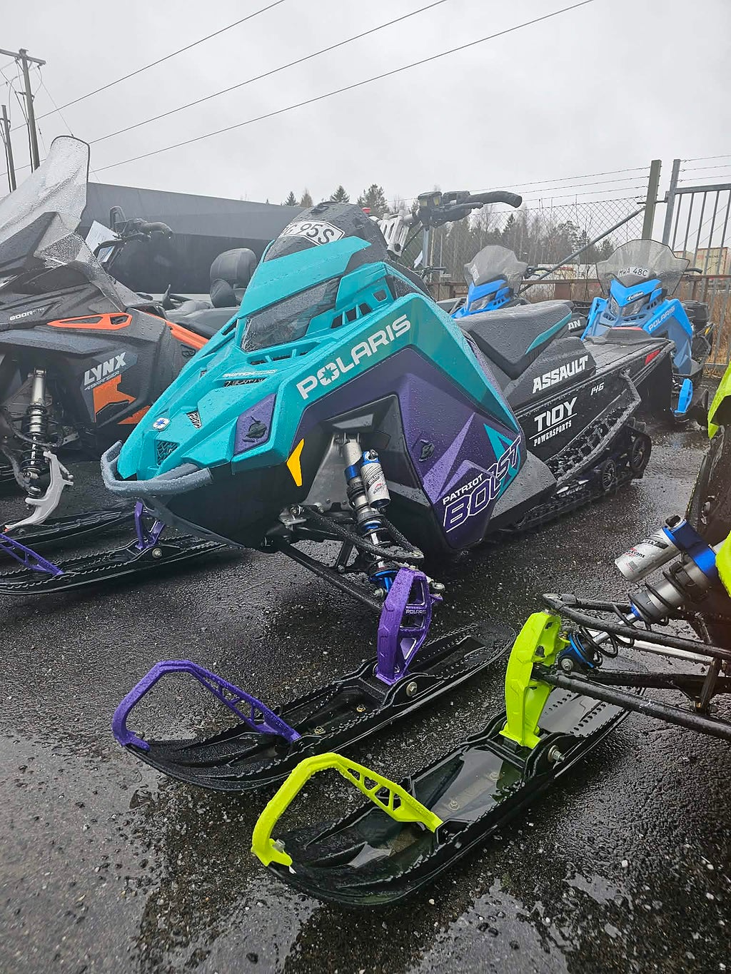 Polaris BOOST Switchback assault 146 