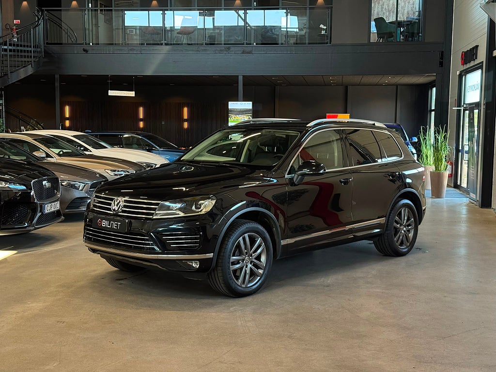 Volkswagen Touareg 3.0 V6 TDI R-Line Drag Kamera Värmare