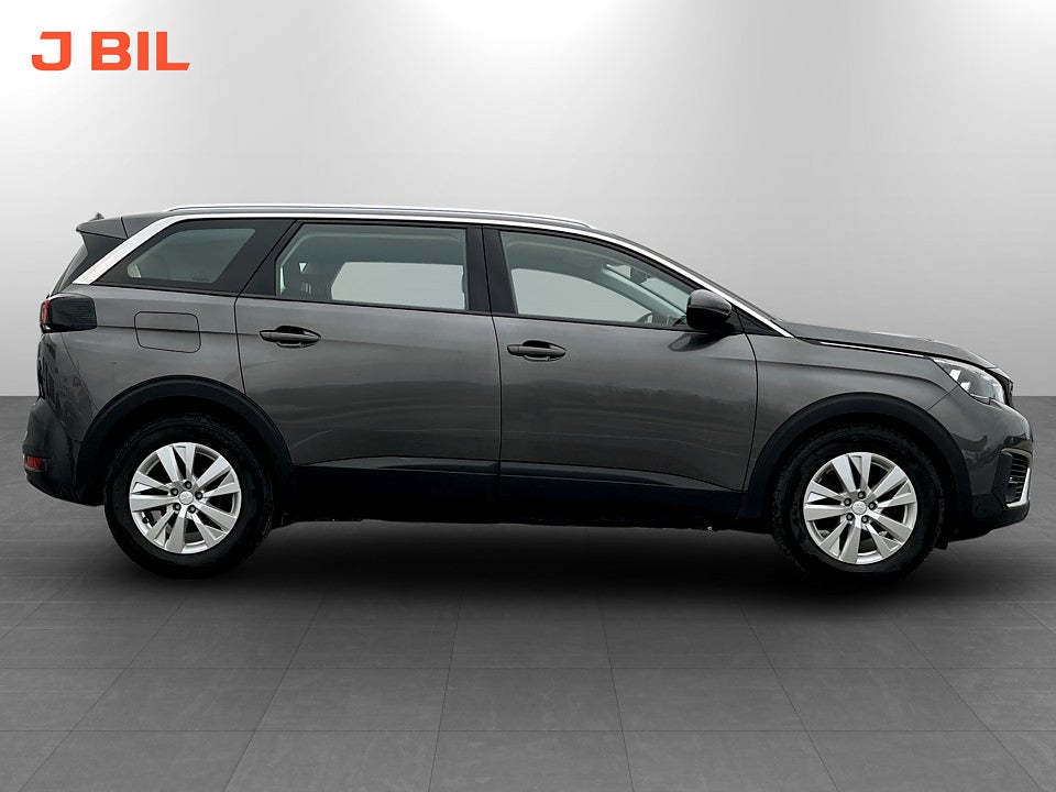 Bild på Peugeot 5008 Active 1.2 PT 130hk Aut VÄRMARE DRAG