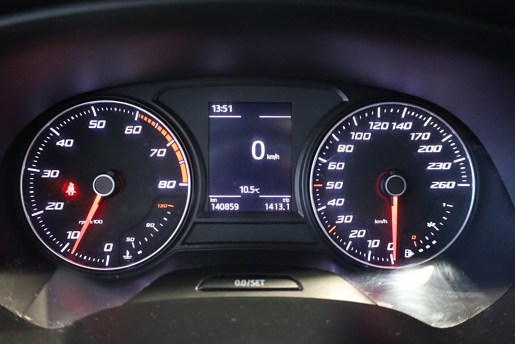 Seat Leon ST 1.4 TSI FR Pano Drag Kamera PDC Blåtand