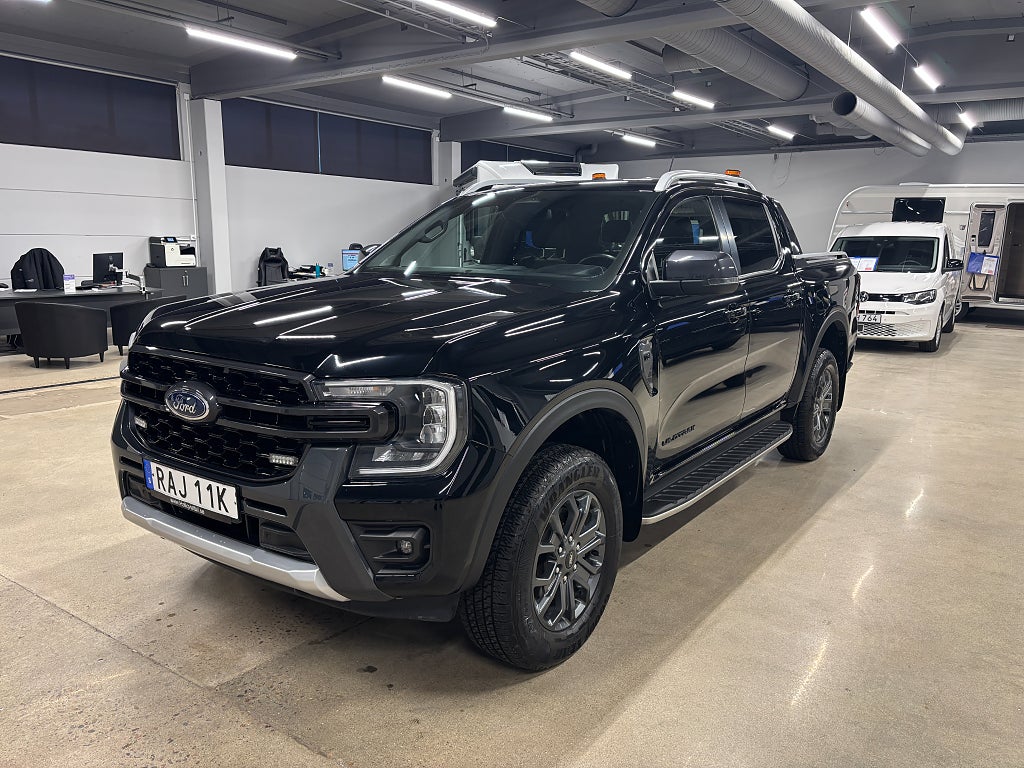 Ford ranger Dubbelhytt 3.0 V6 4WD Wildtrak Blixtljus