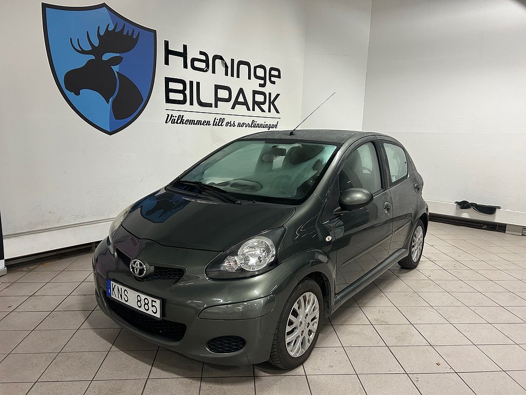 Toyota Aygo 5-dr 1.0 VVT-i /SUPERDEAL 3,95%/