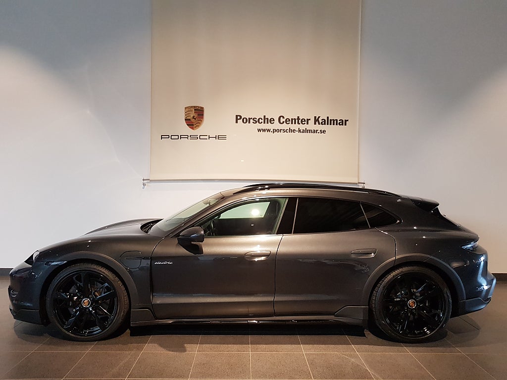 Porsche Taycan Cross Turismo 4 Porsche Approved Se Spec 