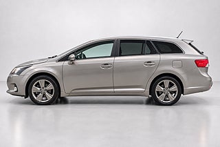 Toyota Avensis 2014 bild 5