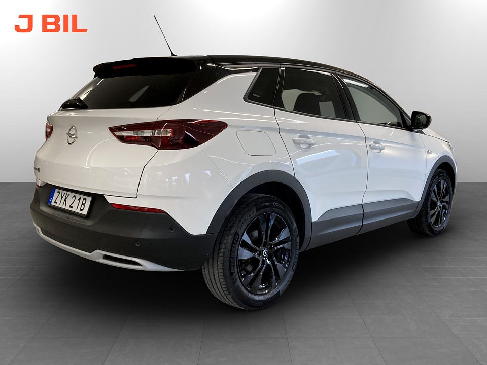Bild på Opel Grandland X Design Line 1.2 Turbo 130hk Aut KAMPANJRÄNTA 3,99%