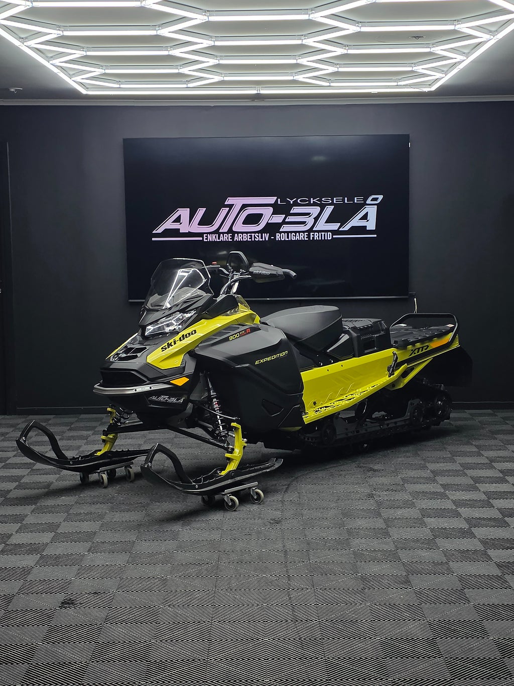 Ski-Doo Expedition XTREME 900 ACE Turbo R * Momsad