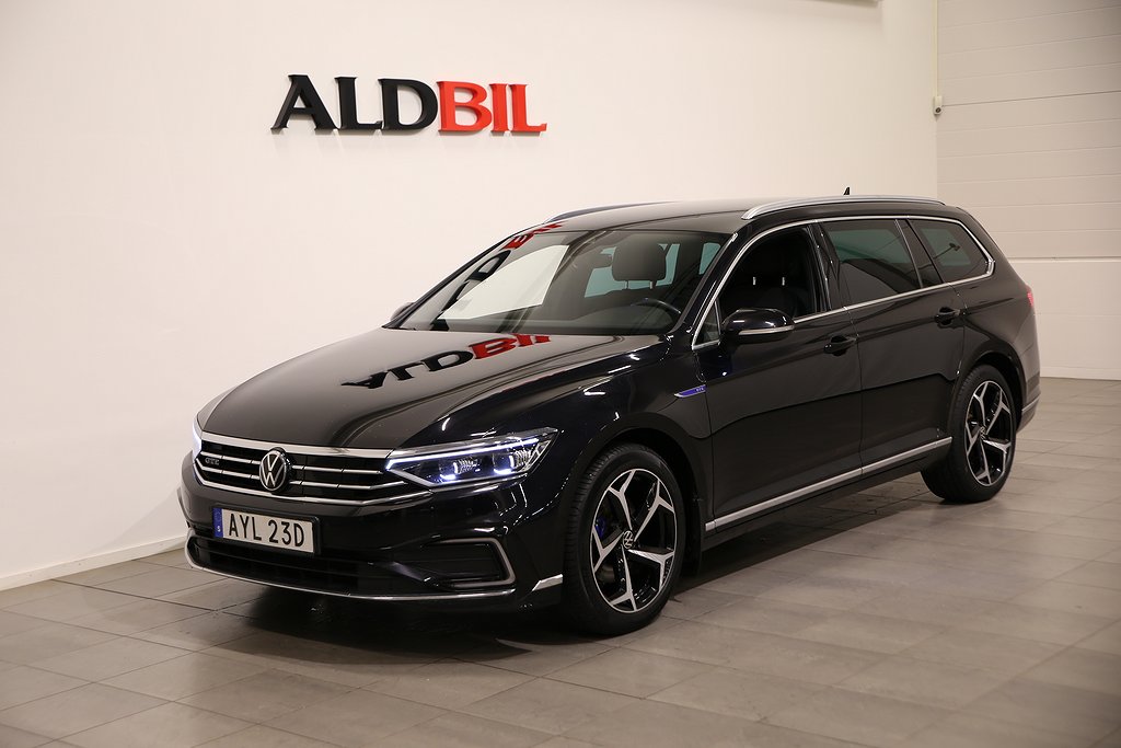 Volkswagen Passat GTE 218hk Plug-in Hybrid SC DSG / Executivepkt / Dragpkt / Värm