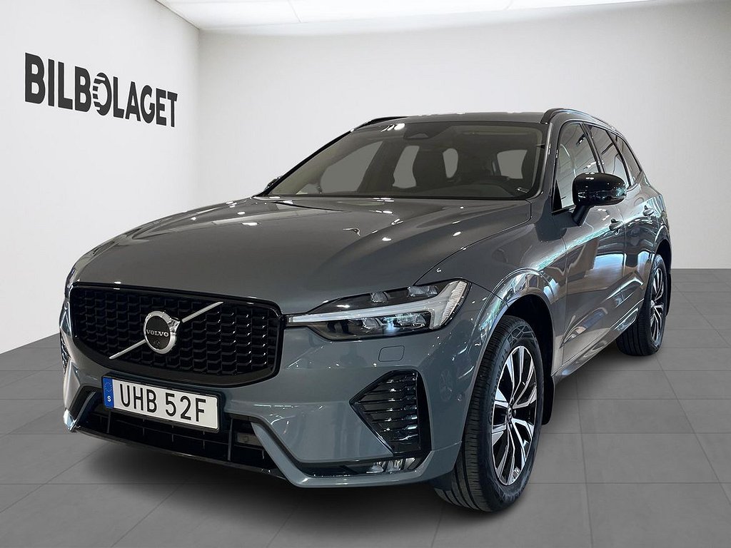 Volvo XC60 B4 Diesel Plus Dark (LÄDER/NAV/DRAG/360)