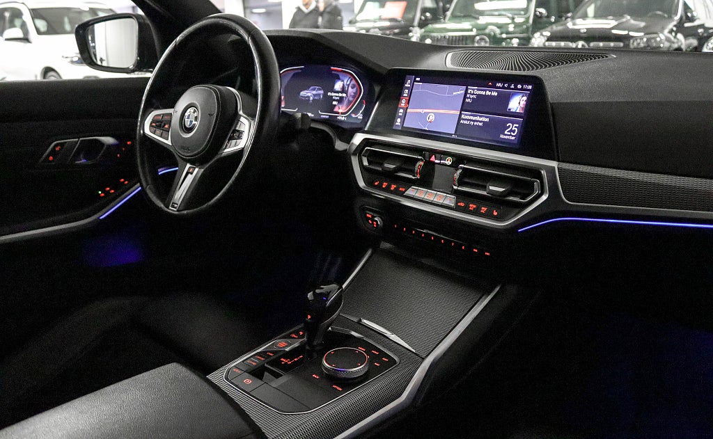 BMW 320 d xDrive Sedan M Sport Hi-Fi Minne Keyless Värmare