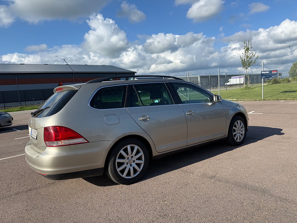 Volkswagen Golf Variant 1.6 Multifuel Ny besiktigad 