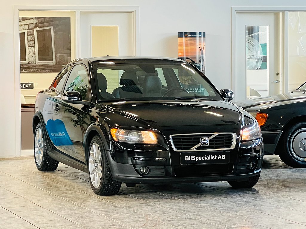 Volvo C30 1.8 Flexifuel Momentum en ägare NY-BES 125hk 0%Rän