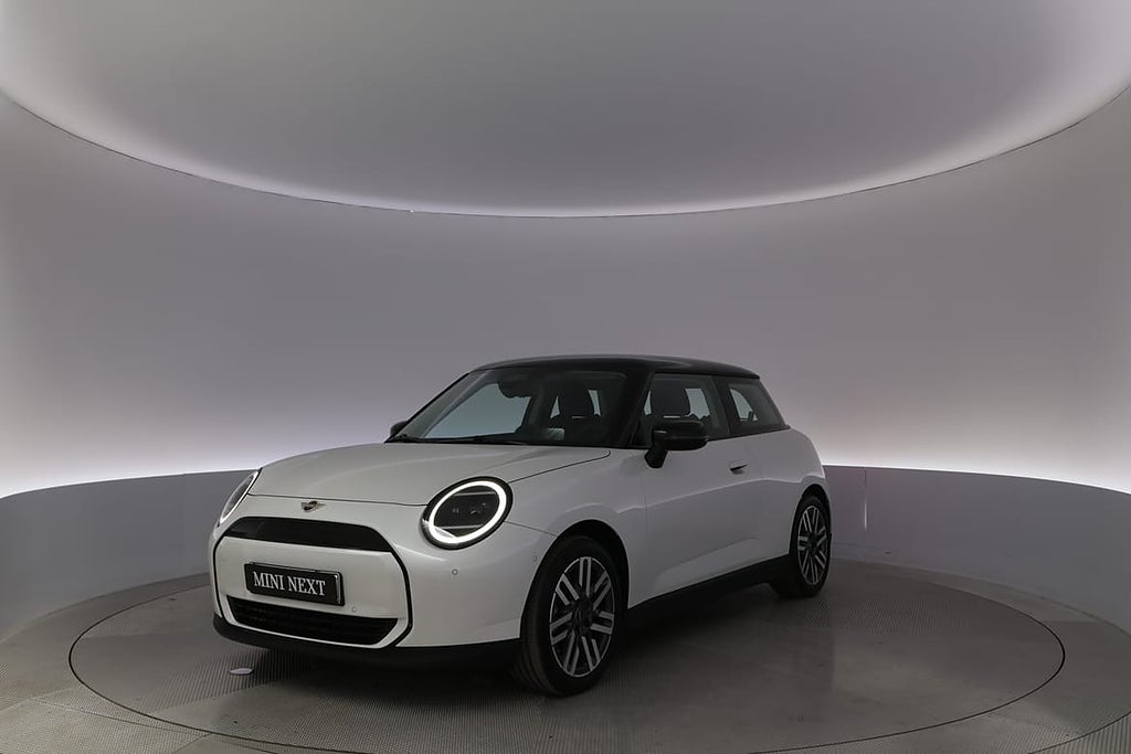 MINI Cooper E 2,95% RÄNTEKAMPANJ med v-hjul!