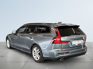Volvo V60 D4 Momentum S&V-hjul/Kamera/Carplay/Dvärm/A.d Fart
