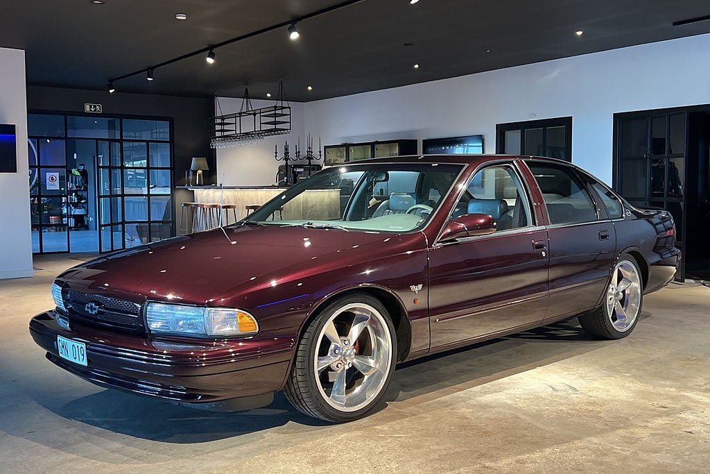 Chevrolet Impala SS 5.7 V8 Hydra-Matic