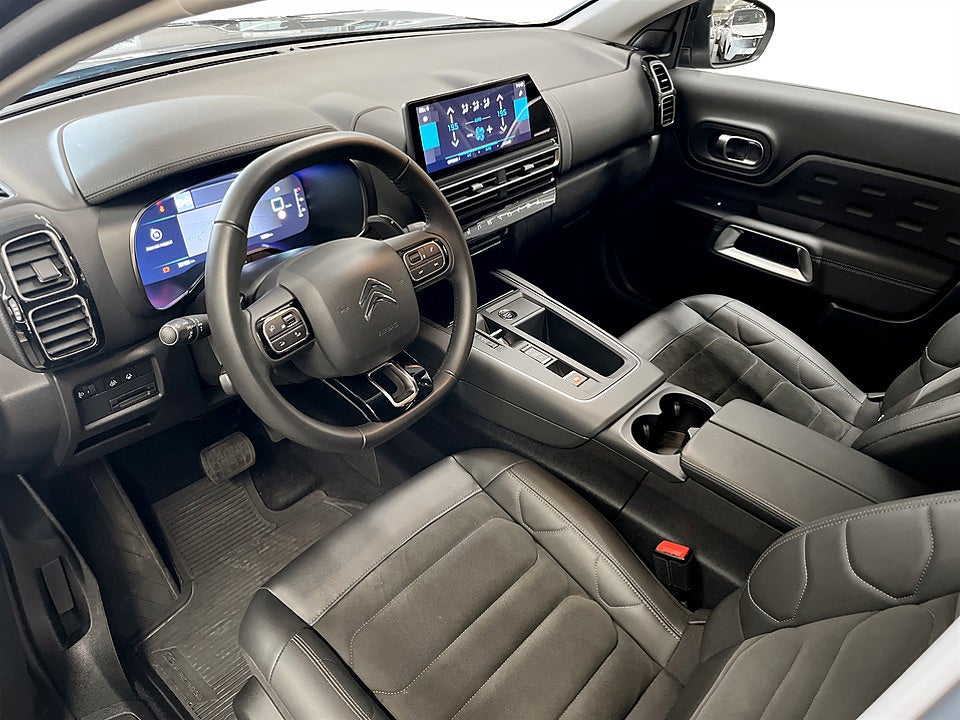 Bild på Citroën C5 Aircross Shine 1.2 PT 130hk Aut B-KAMERA CARPLAY