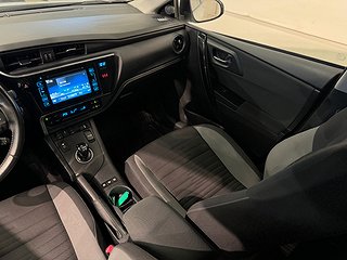 Toyota Auris Touring Sports Hybrid e-CVT Kamera Kamkedja SoV