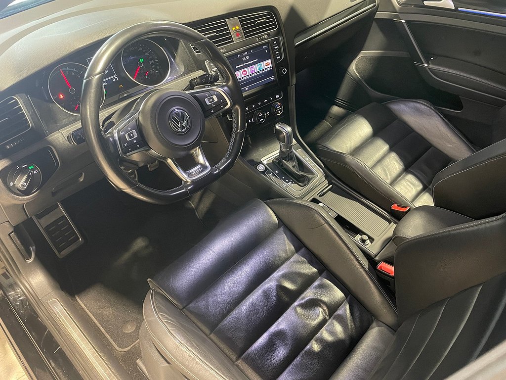 Volkswagen Golf GTE | Keyless | Helläder | Värmare | Kamera 2016