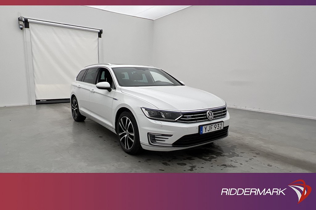 Volkswagen Passat GTE 218hk Executive Panorama Skinn Drag