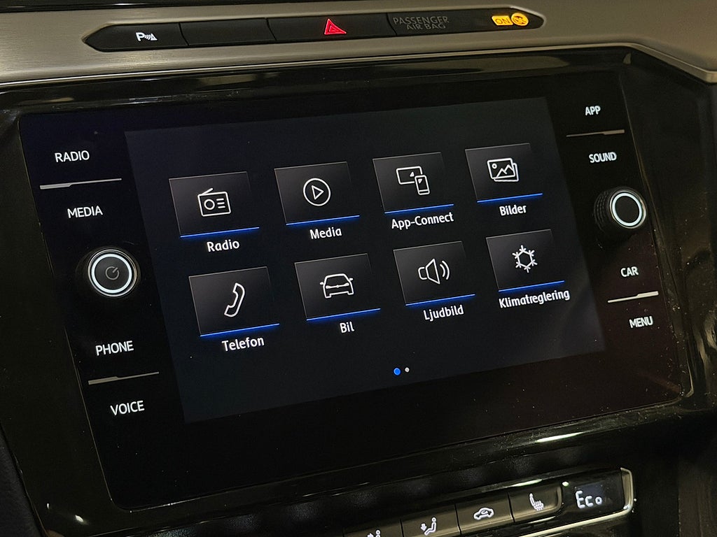 Volkswagen Passat GTE |Drag | Kamera | Nyservad | Låga mil 2018