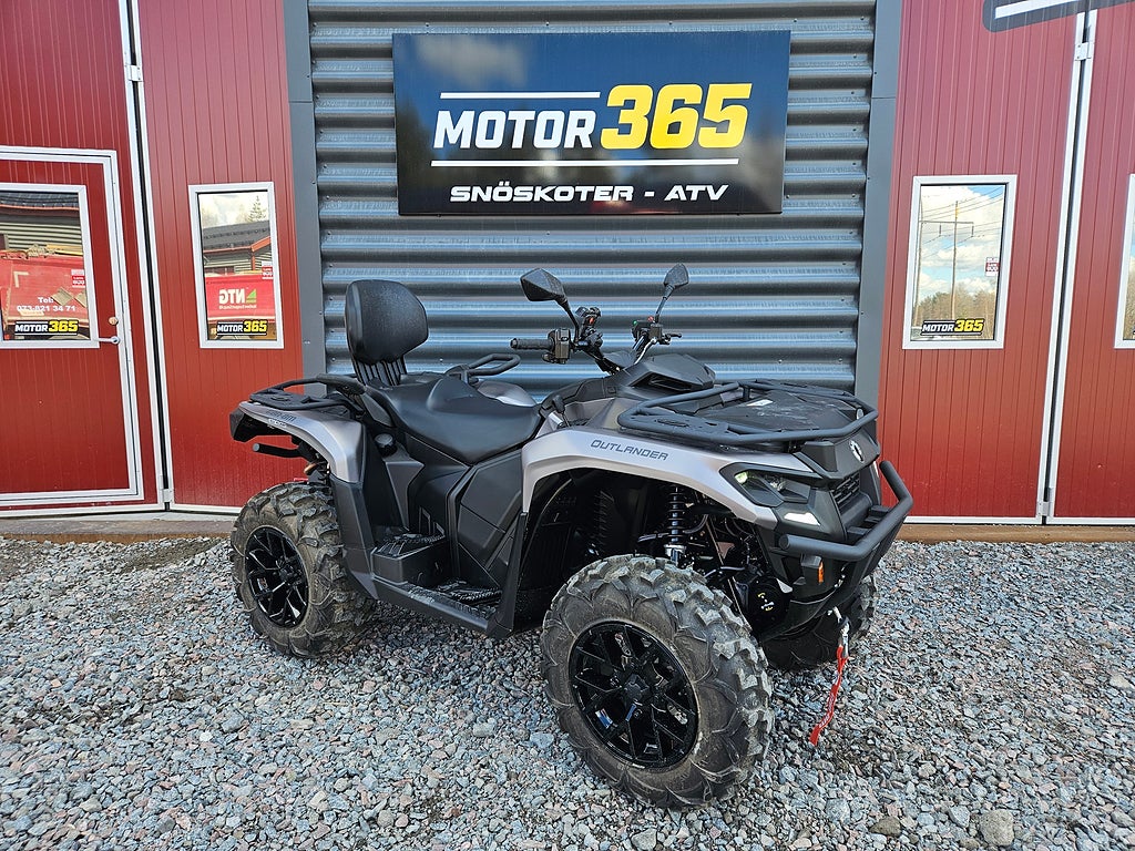 Can-Am OUTLANDER 700 XT • 2 MIL • RÄNTA 0,95% • 1399:-/MÅN 