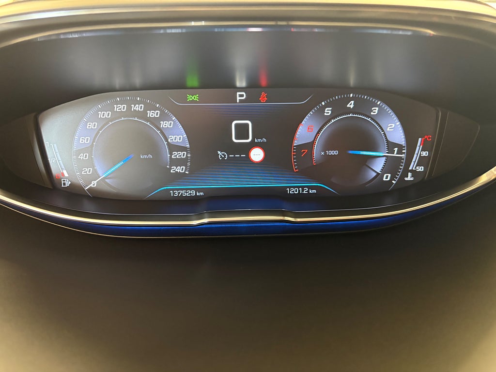 Peugeot 3008 1.2 PureTech 130 EAT Active SoV HjulEuro 6 thumbnail