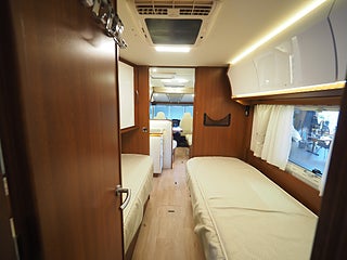 Husbil-integrerad Rapido S 11 i 165 Distinction 25 av 27