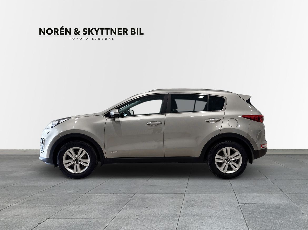 Kia Sportage 2.0 CRDi AWD Manuell /Vhjul 2017, photo 3/31
