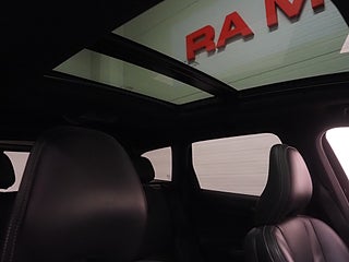 SUV Volvo XC60 14 av 30