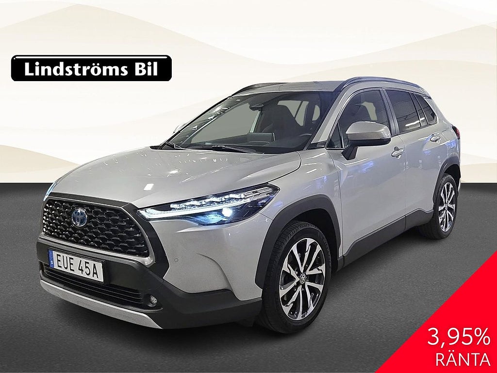 Toyota Corolla Cross Hybrid AWD-i 2.0 Style Pluspaket Vinterhjul