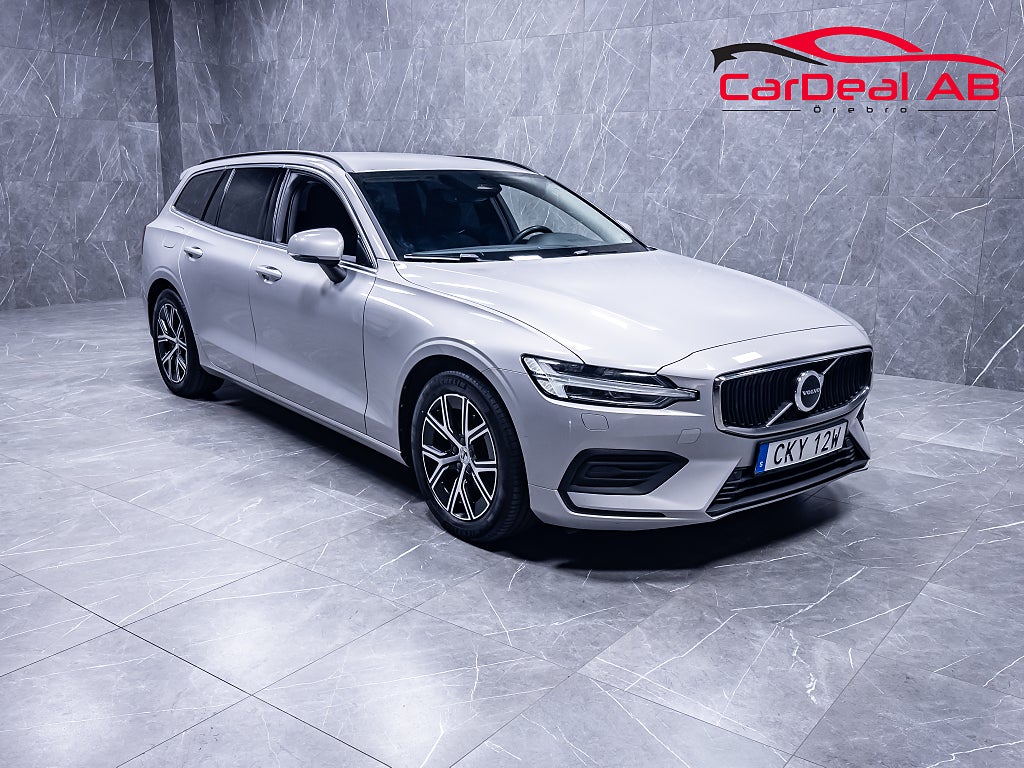 Volvo V60 B4 Geartronic Core Värmare BLIS CarPlay Navi 1 Brukare
