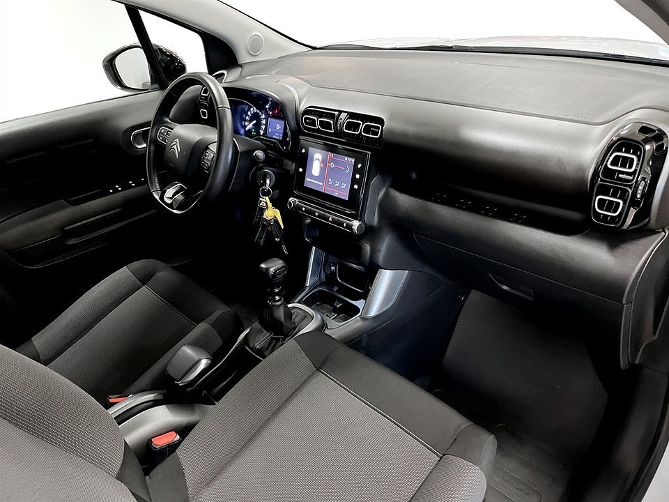 Bild på Citroën C3 Aircross Feel 1.2 PT CARPLAY FARTHÅLLARE 110hk